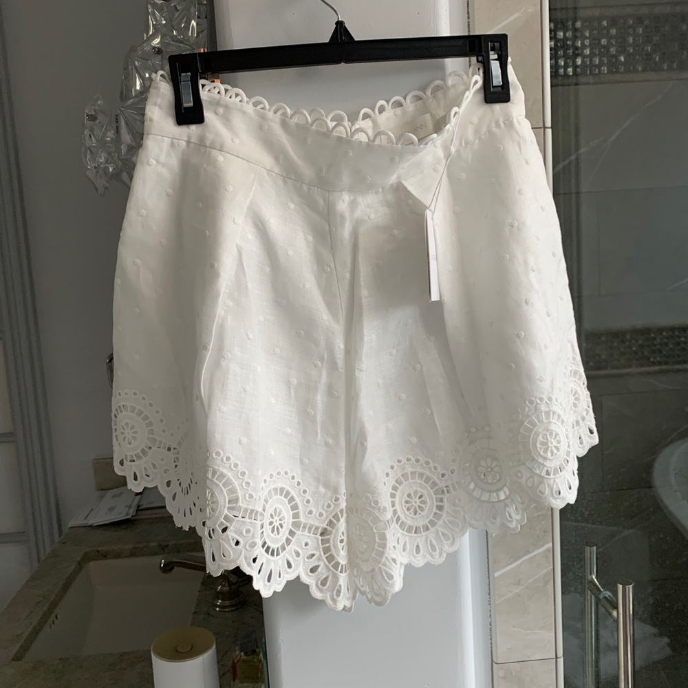 Zimmermann Bellitude Scalloped Eyelet Linen Shorts - Picture 13 of 14